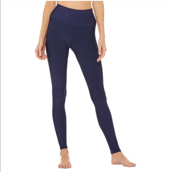 Alo Airlift High Waist Leggings Midnight - Picture 4 of 8